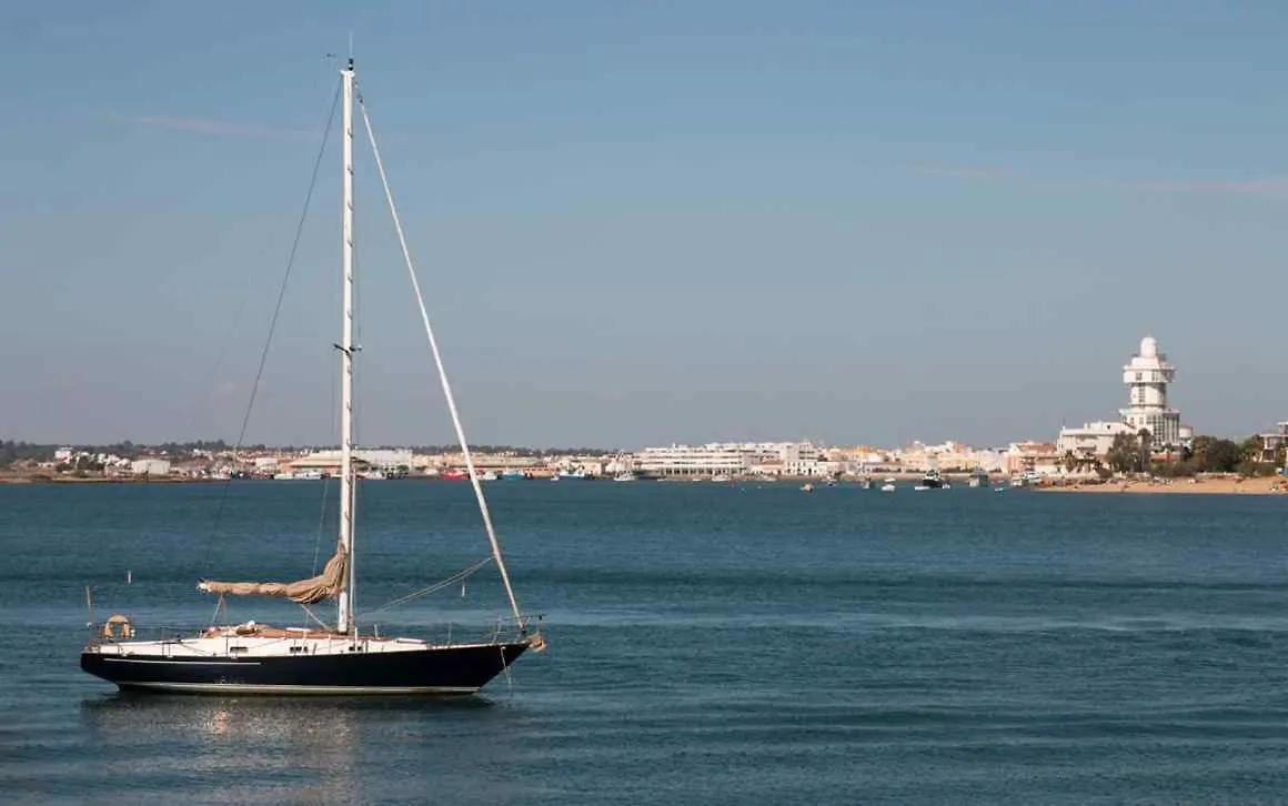 Apartamento Primera Linea De Playa Isla Cristina Urbanizacion Zarati 0*,  Spain